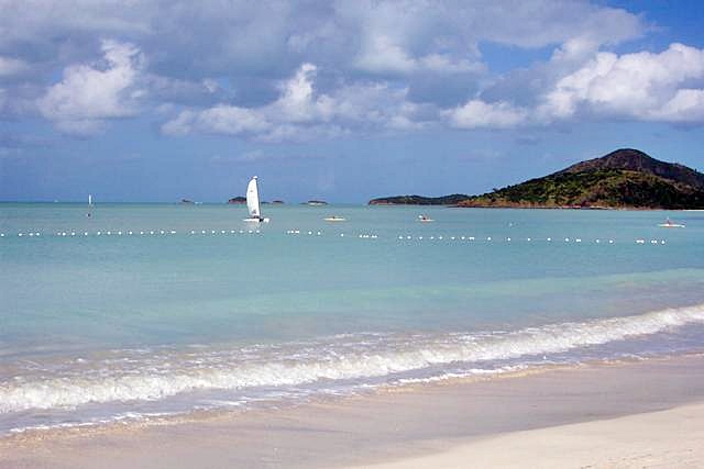 Jolly Beach In Antigua